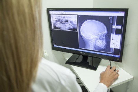 brain computer scan